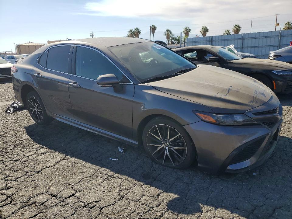 2024 Toyota Camry მანქანა იყიდება აუქციონზე, vin: 4T1G11AK3RU904170, აუქციონის ნომერი: 60885836