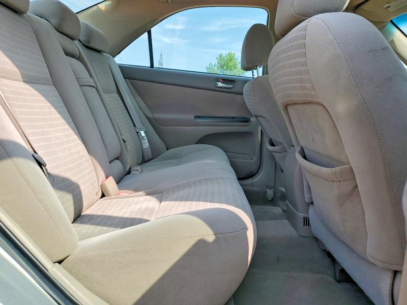 61178406 :رقم المزاد ، 4T1BE32K95U553042 vin ، 2005 Toyota Camry مزاد بيع
