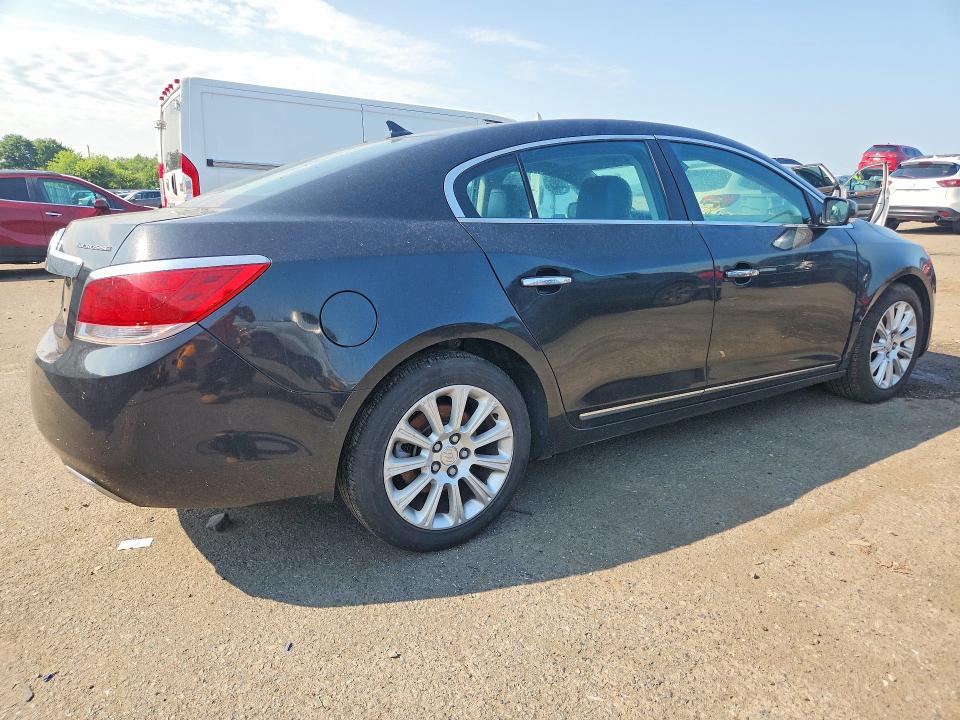 62266456 :رقم المزاد ، 1G4GF5E36DF232582 vin ، 2013 Buick Lacrosse مزاد بيع