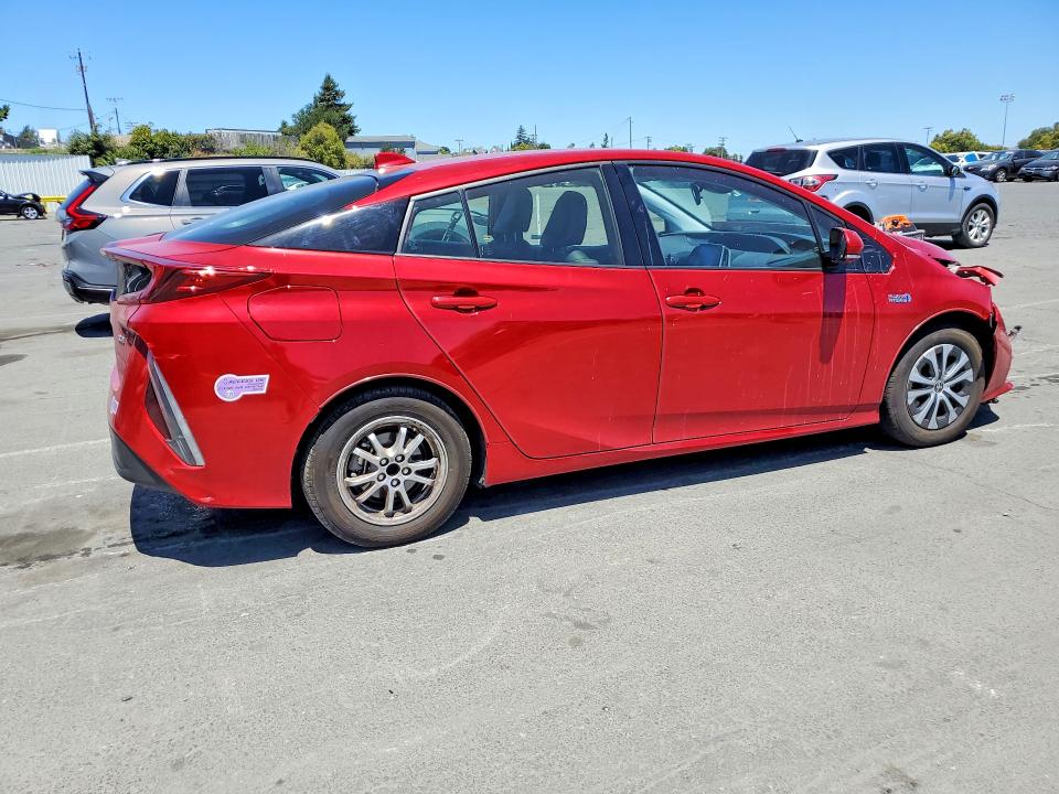 Продажа на аукционе авто 2020 Toyota Prius Prime, vin: JTDKARFP4L3127979, номер лота: 60890956