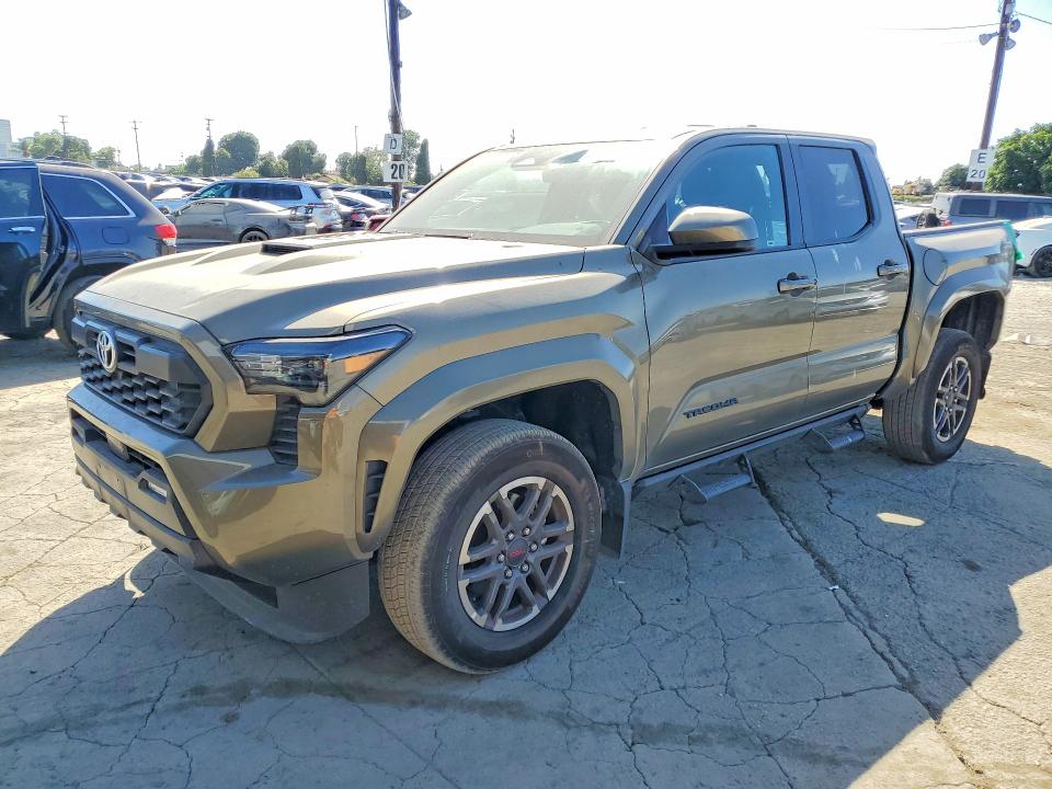 Продаж на аукціоні авто 2025 Toyota Tacoma, vin: 3TMKB5FN2SM033715, номер лоту: 61401716