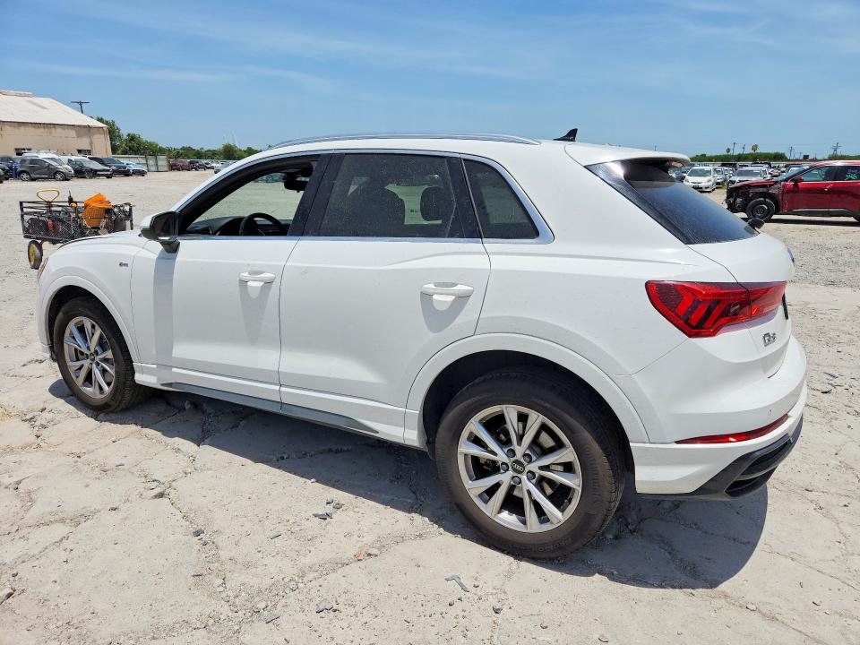 62005766 :رقم المزاد ، WA1DECF35N1113217 vin ، 2022 Audi Q3 مزاد بيع