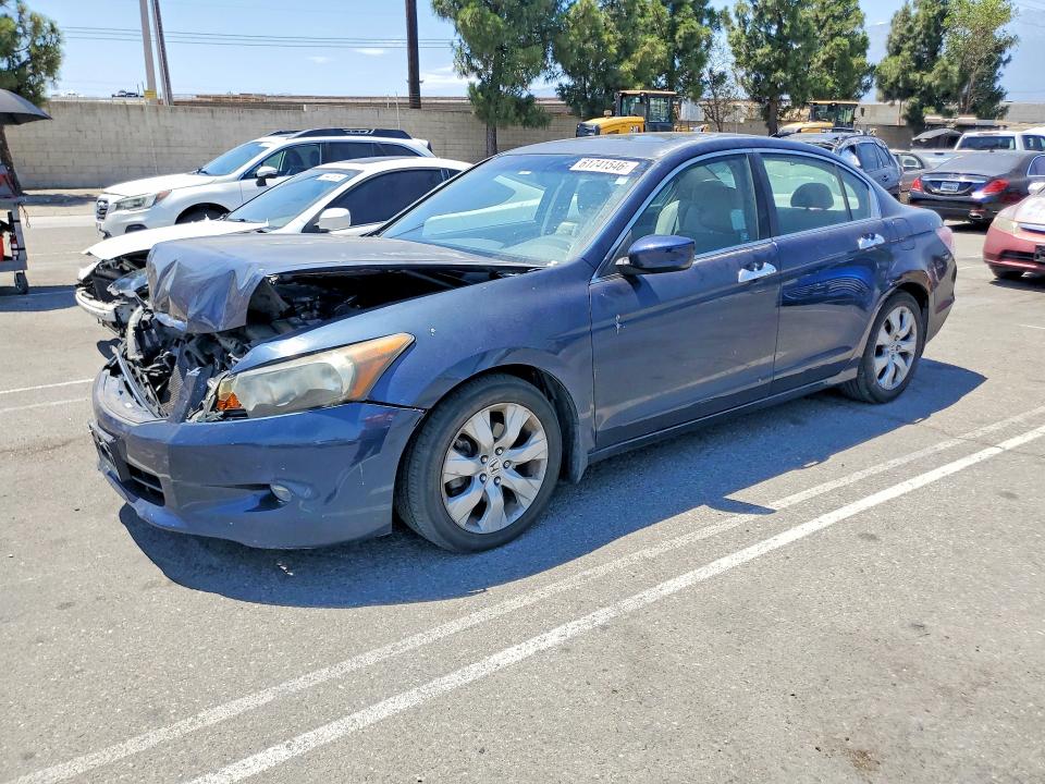 61741546 :رقم المزاد ، 5KBCP3F84AB014575 vin ، 2010 Honda Accord مزاد بيع