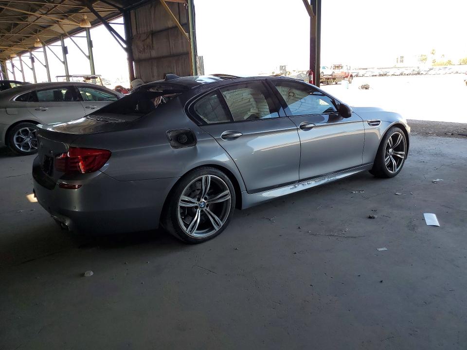 2013 Bmw M5 მანქანა იყიდება აუქციონზე, vin: WBSFV9C51DD096994, აუქციონის ნომერი: 59747286