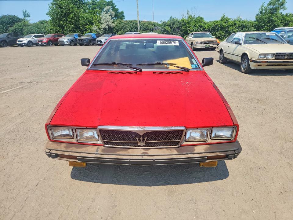 60030076 :رقم المزاد ، ZAMAL1106FB313207 vin ، 1985 Maserati Biturbo مزاد بيع