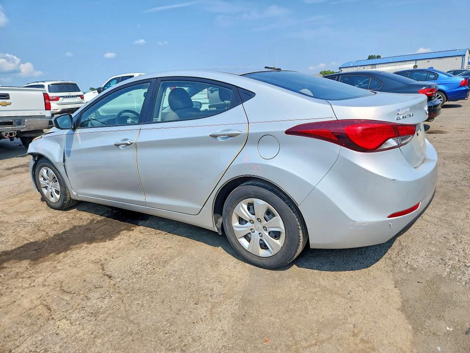 62740546 :رقم المزاد ، 5NPDH4AE6GH685985 vin ، 2016 Hyundai Elantra مزاد بيع