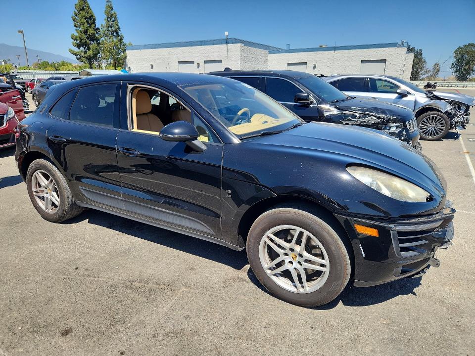 Продажа на аукционе авто 2017 Porsche Macan, vin: WP1AA2A53HLB01551, номер лота: 63219466