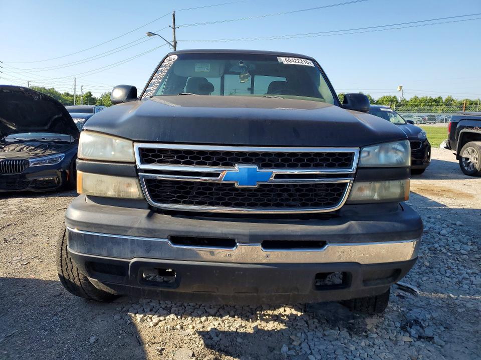2005 Chevrolet Silverado მანქანა იყიდება აუქციონზე, vin: 1GCHK29255E288329, აუქციონის ნომერი: 60422316