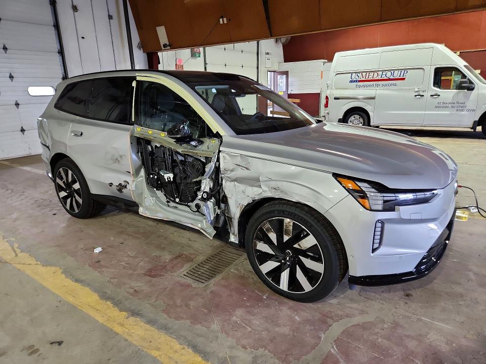 Auction sale of the 2025 Volvo Ex90, vin: 7JDEV3VL7SG017097, lot number: 60653166