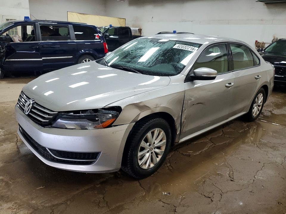 Продаж на аукціоні авто 2013 Volkswagen Passat, vin: 1VWAH7A31DC040524, номер лоту: 62032216