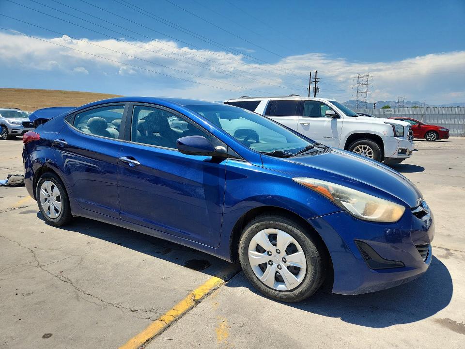 Продаж на аукціоні авто 2016 Hyundai Elantra, vin: 5NPDH4AE1GH695355, номер лоту: 60445176
