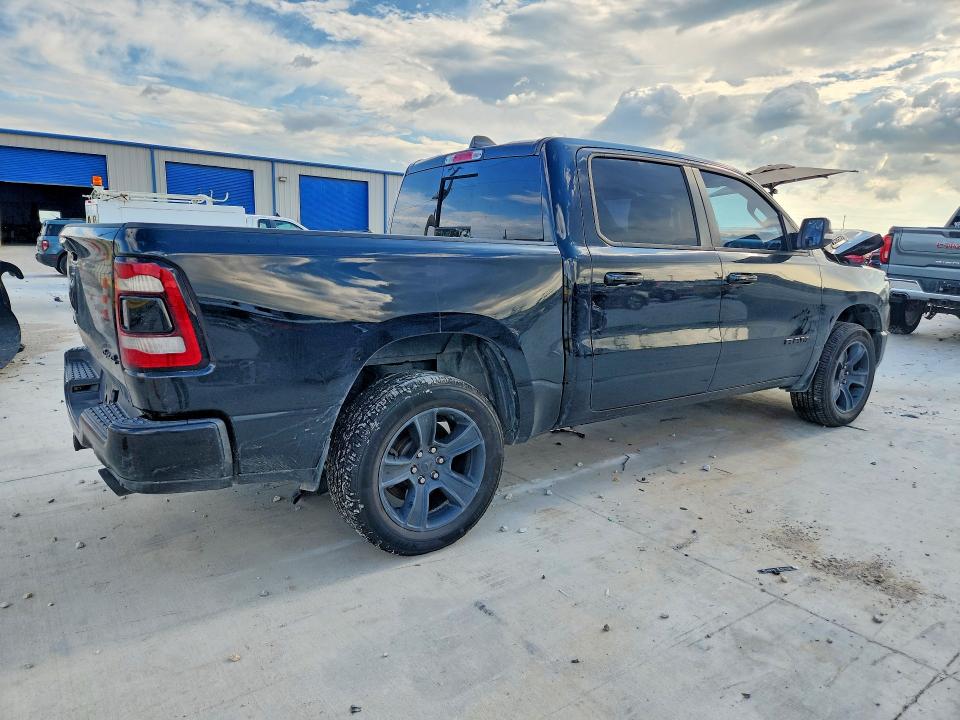 2021 Ram 1500 მანქანა იყიდება აუქციონზე, vin: 1C6SRFFT0MN677522, აუქციონის ნომერი: 61173016
