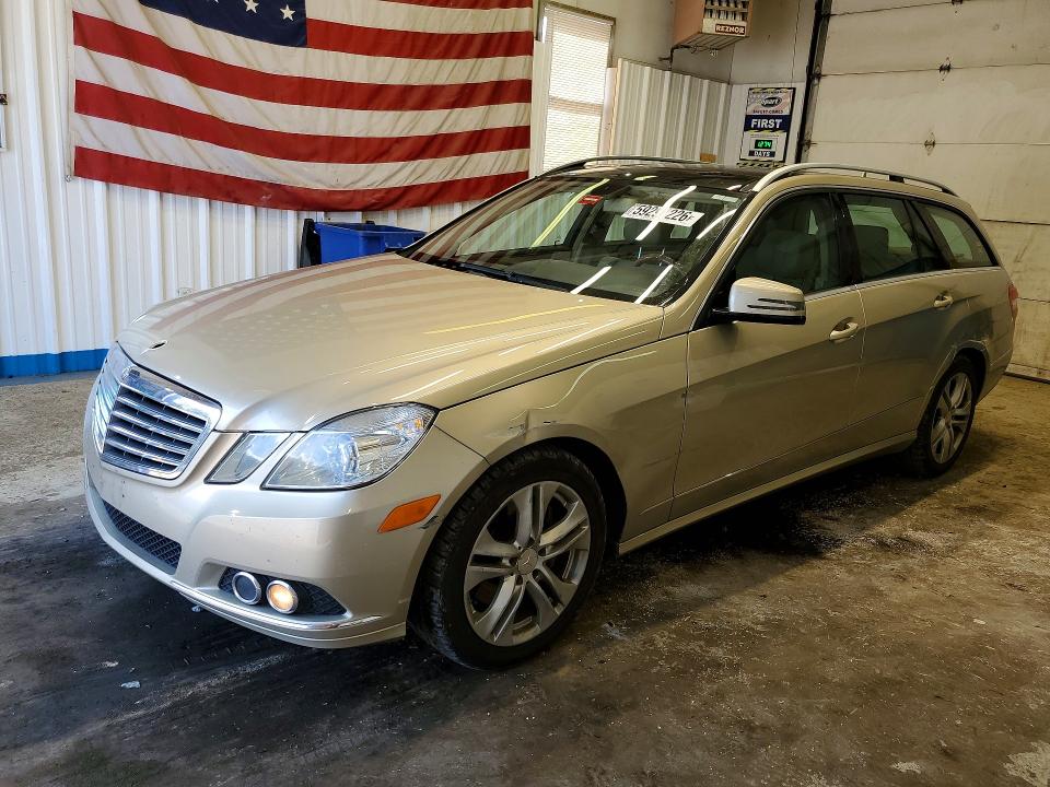 2011 Mercedes-benz E მანქანა იყიდება აუქციონზე, vin: WDDHH8HB3BA305656, აუქციონის ნომერი: 59291226