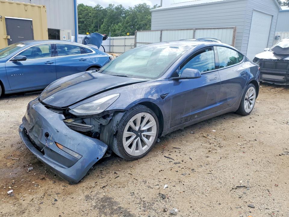 Продажа на аукционе авто 2022 Tesla Model 3, vin: 5YJ3E1EA4NF370298, номер лота: 62428026