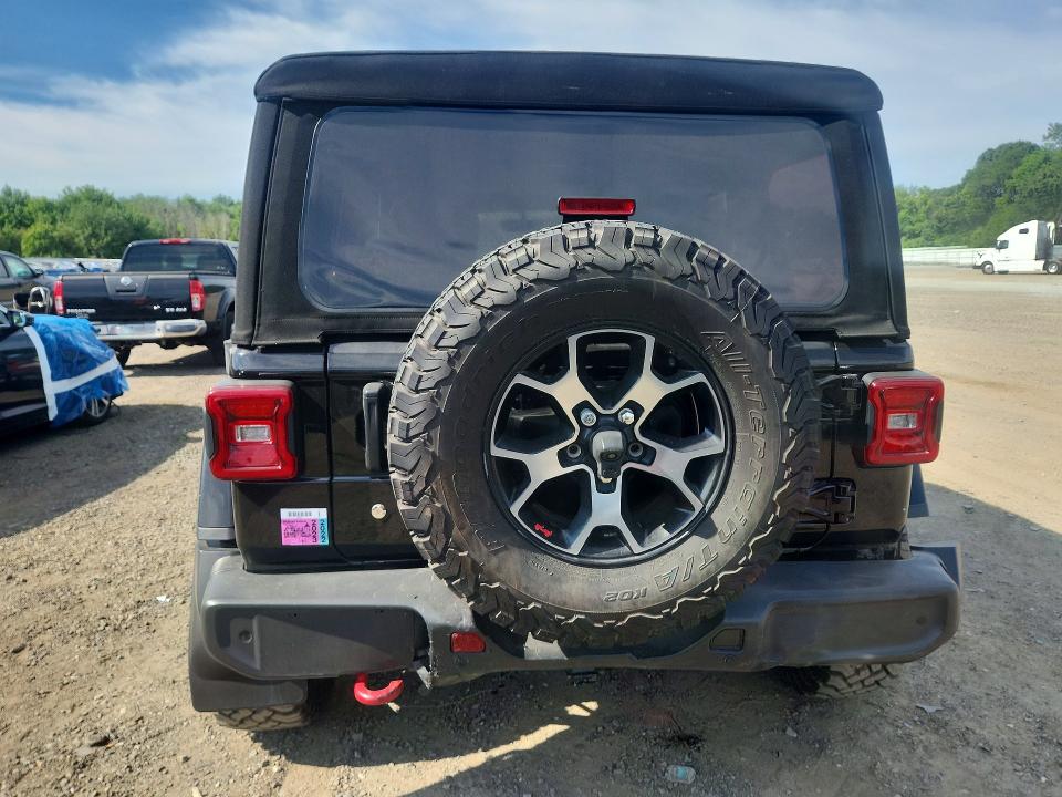 61216436 :رقم المزاد ، 1C4HJXFG0JW148953 vin ، 2018 Jeep Wrangler Unlimited مزاد بيع