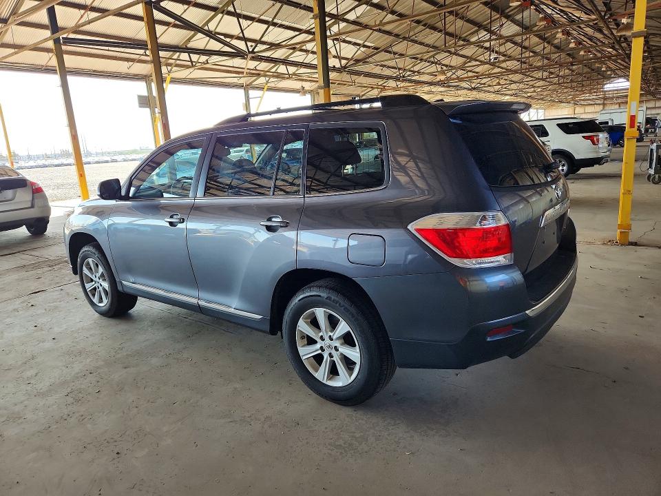Продажа на аукционе авто 2012 Toyota Highlander, vin: 5TDBK3EH1CS162580, номер лота: 63242336