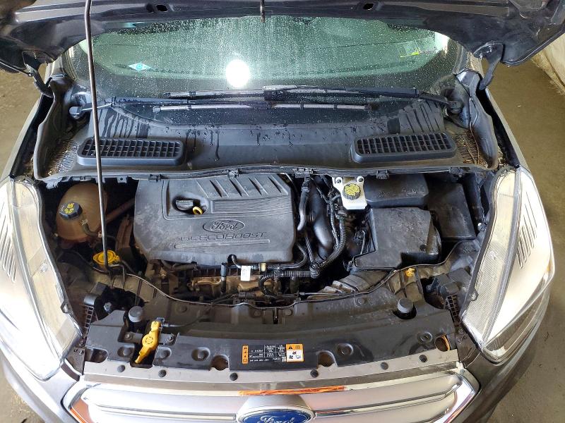 60375136 :رقم المزاد ، 1FMCU9GD1JUA18768 vin ، 2018 Ford Escape مزاد بيع