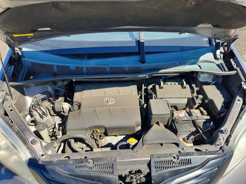 2013 Toyota Sienna მანქანა იყიდება აუქციონზე, vin: 5TDZK3DC3DS300870, აუქციონის ნომერი: 63251896