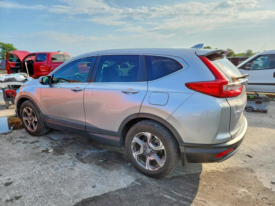 Продажа на аукционе авто 2018 Honda Cr-v, vin: 7FARW1H83JE038626, номер лота: 62647946