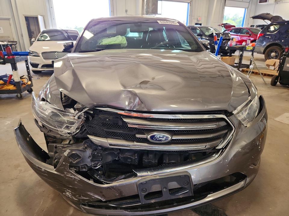 63245346 :رقم المزاد ، 1FAHP2J89EG125680 vin ، 2014 Ford Taurus مزاد بيع