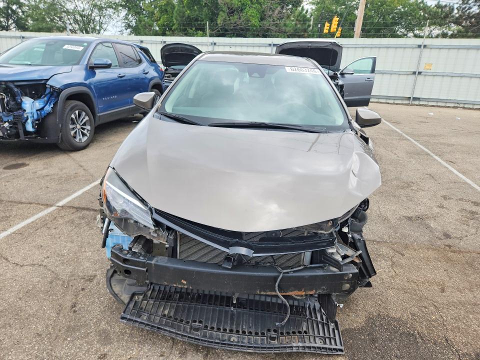 Продажа на аукционе авто 2018 Toyota Corolla, vin: 2T1BPRHE1JC000394, номер лота: 62663246