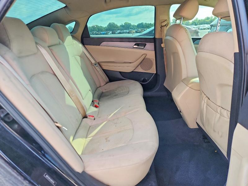62035156 :رقم المزاد ، 5NPE24AF2JH652343 vin ، 2018 Hyundai Sonata مزاد بيع