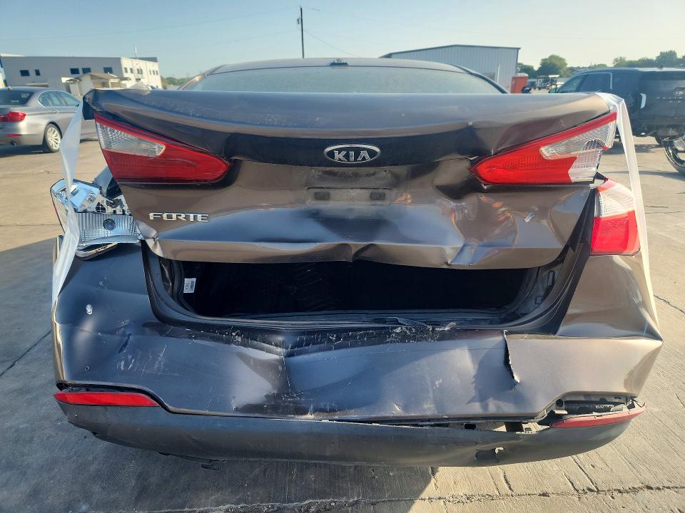 2014 Kia Forte მანქანა იყიდება აუქციონზე, vin: KNAFX4A67E5089380, აუქციონის ნომერი: 61402546