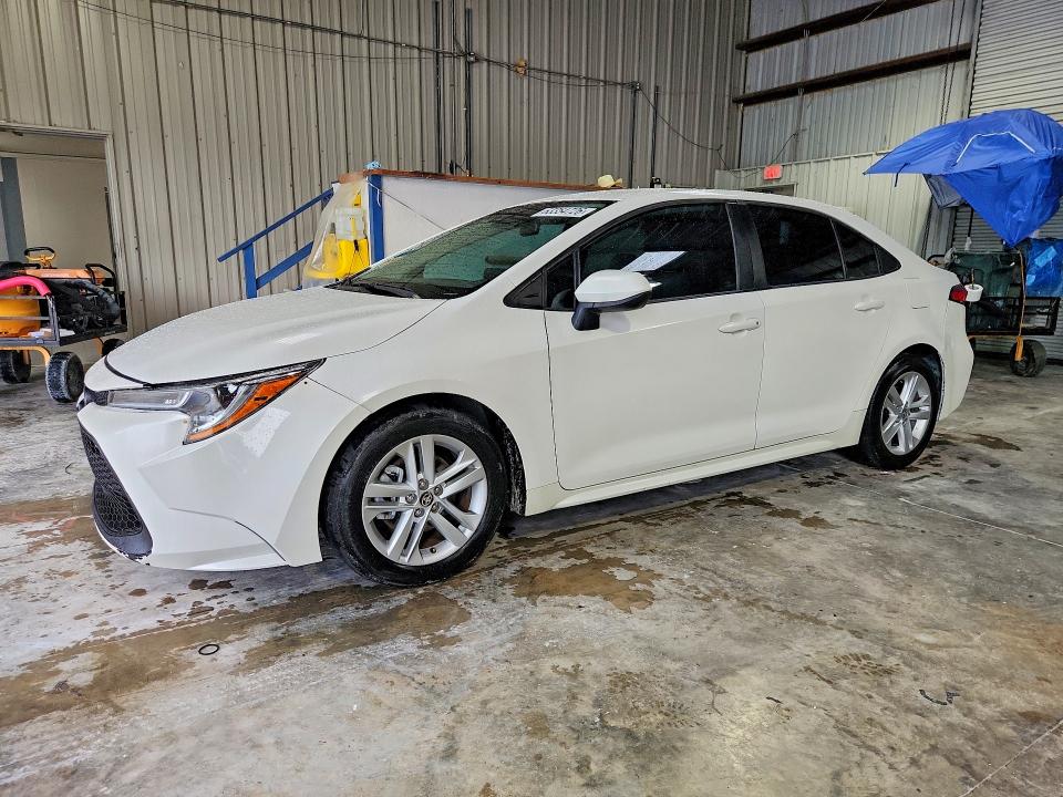 Продаж на аукціоні авто 2021 Toyota Corolla, vin: 5YFEPMAE9MP236757, номер лоту: 63354726