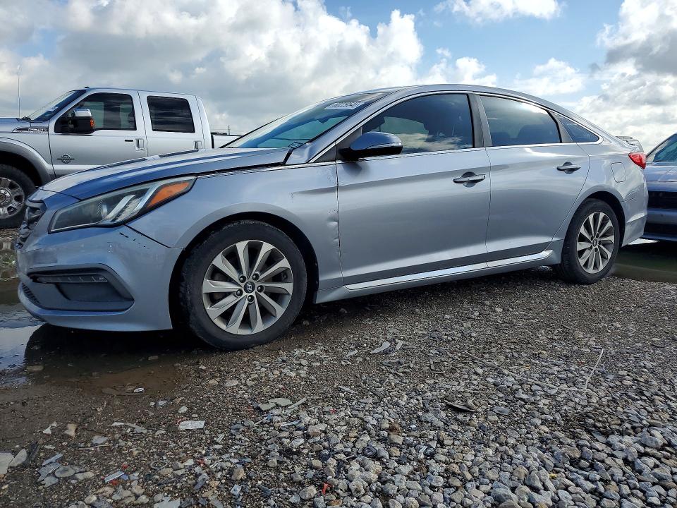 60229546 :رقم المزاد ، 5NPE34AF2FH125682 vin ، 2015 Hyundai Sonata مزاد بيع