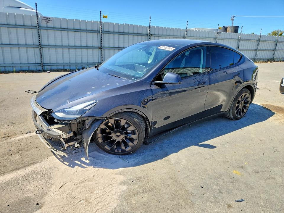60159936 :رقم المزاد ، 7SAYGDEE9RF065005 vin ، 2024 Tesla Model Y مزاد بيع