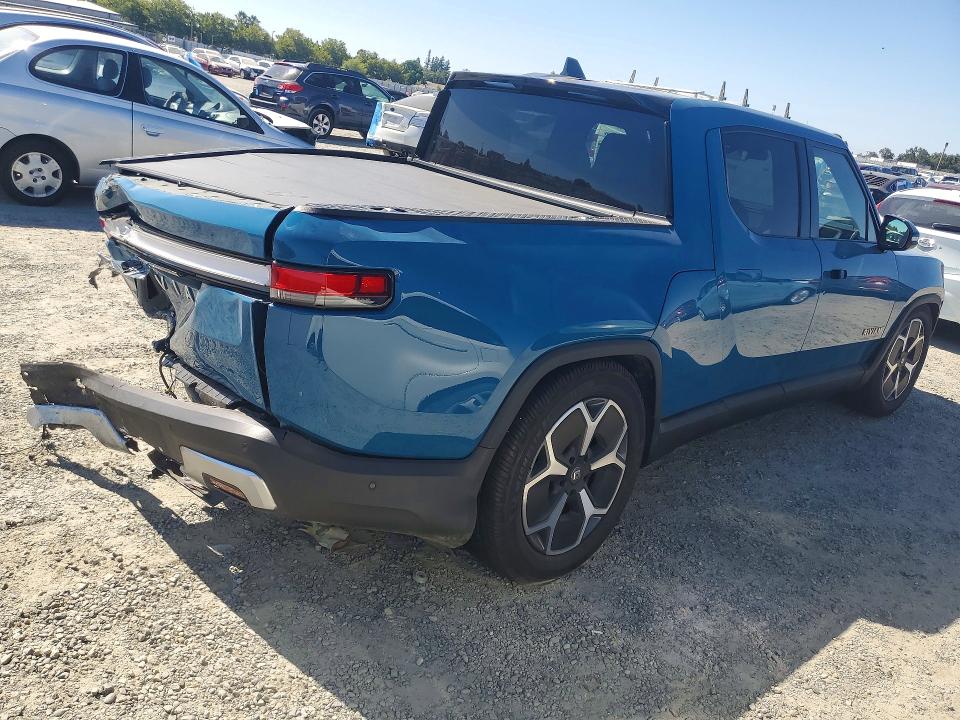 2023 Rivian R1t მანქანა იყიდება აუქციონზე, vin: 7FCTGAAA4PN000693, აუქციონის ნომერი: 61186236