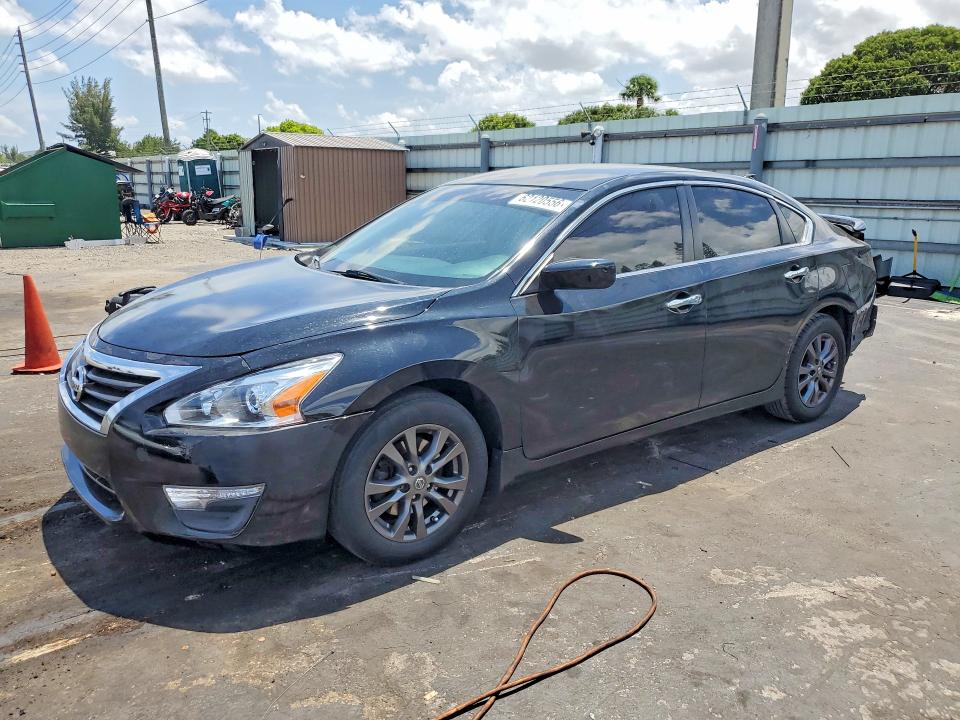 Продажа на аукционе авто 2015 Nissan Altima, vin: 1N4AL3APXFC490193, номер лота: 62120556