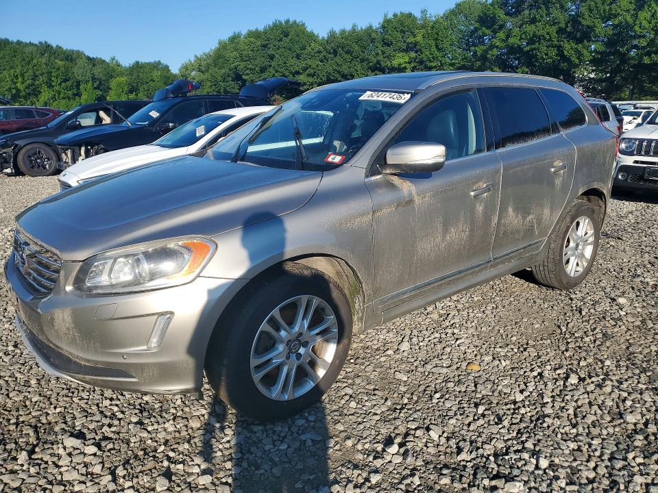 Продаж на аукціоні авто 2016 Volvo Xc60, vin: YV4612RM6G2824640, номер лоту: 62417436