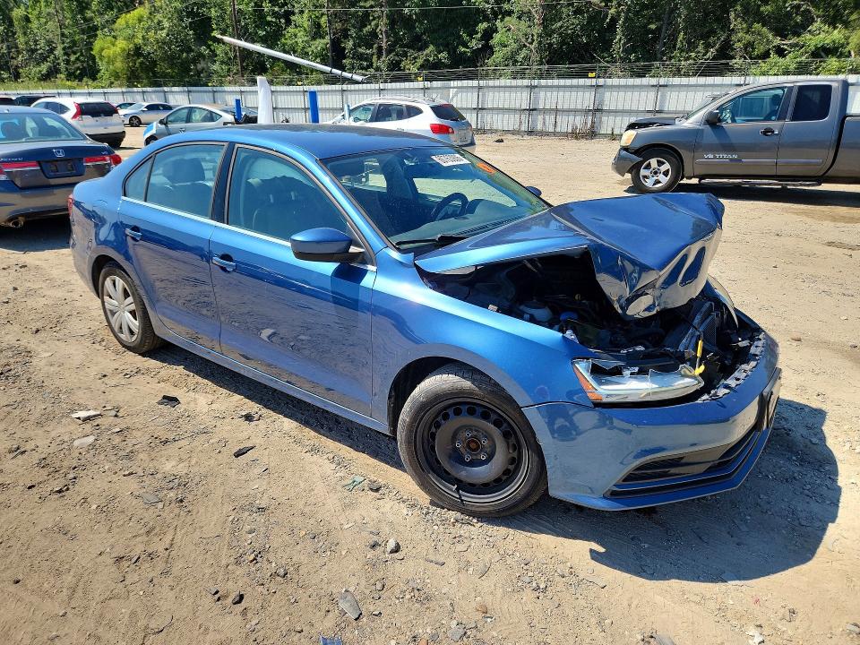60763906 :رقم المزاد ، 3VW2B7AJ1HM288670 vin ، 2017 Volkswagen Jetta مزاد بيع