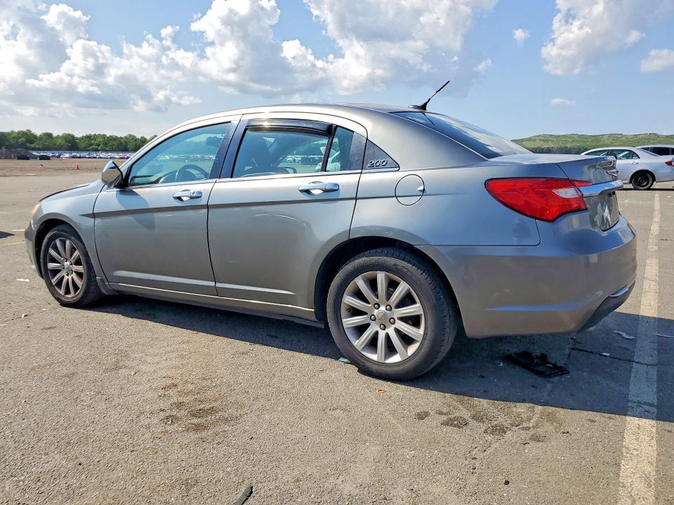 Продажа на аукционе авто 2013 Chrysler 200, vin: 1C3CCBCG4DN747364, номер лота: 62488226