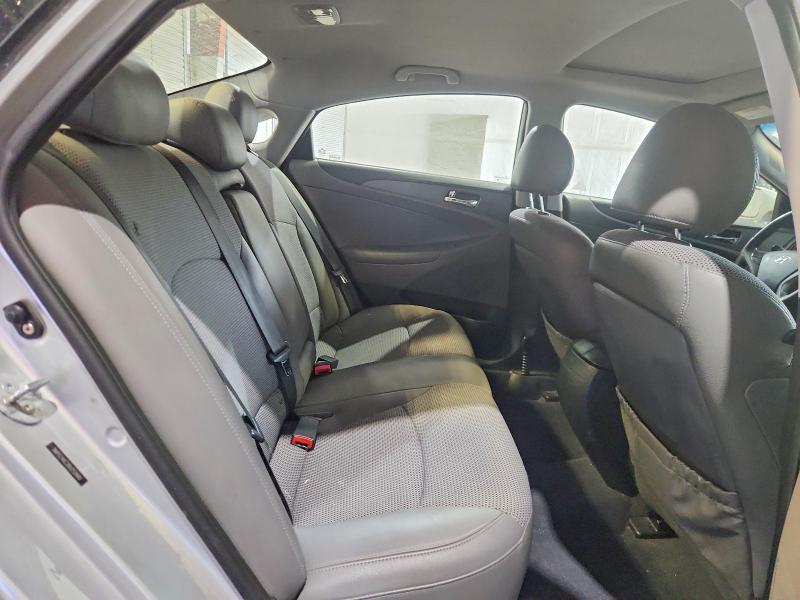 59130246 :رقم المزاد ، 5NPEC4AC2BH252660 vin ، 2011 Hyundai Sonata مزاد بيع