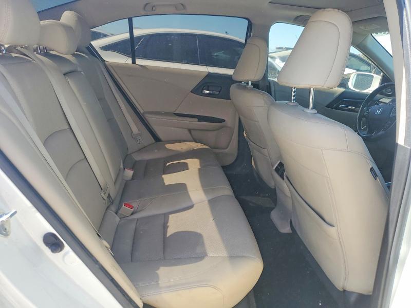 Продаж на аукціоні авто 2017 Honda Accord, vin: JHMCR6F72HC009043, номер лоту: 60989686