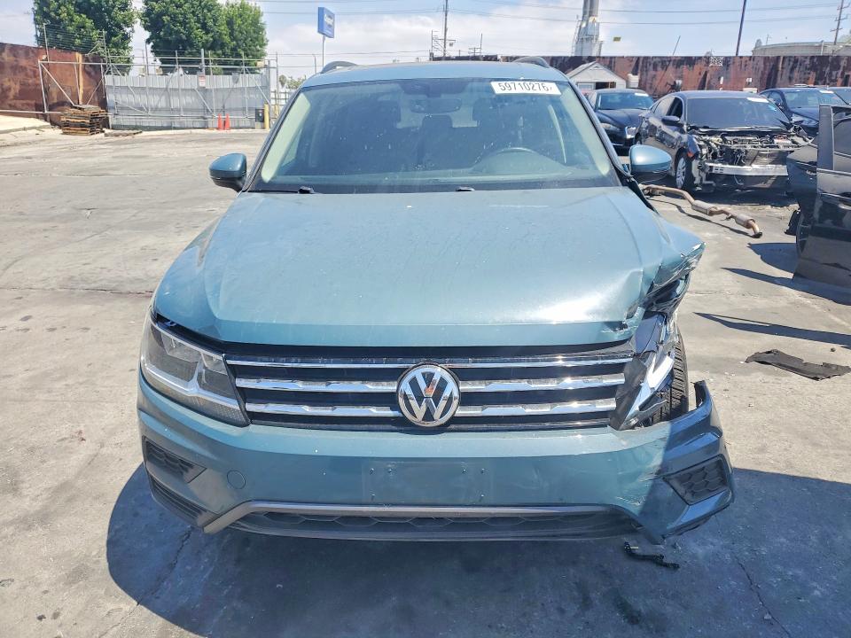 2021 Volkswagen Tiguan მანქანა იყიდება აუქციონზე, vin: 3VV2B7AX1MM128128, აუქციონის ნომერი: 59710276