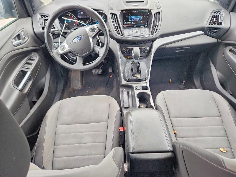62779526 :رقم المزاد ، 1FMCU9G96FUC33520 vin ، 2015 Ford Escape مزاد بيع