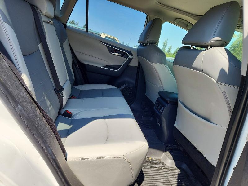 60606656 :رقم المزاد ، JTMA1RFVXKD042437 vin ، 2019 Toyota Rav4 مزاد بيع