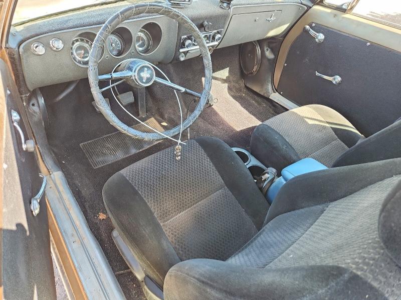 63239586 :رقم المزاد ، 105375L111943 vin ، 1965 Chevrolet Corvair Pu مزاد بيع