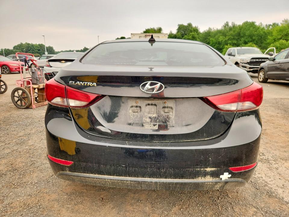 2016 Hyundai Elantra მანქანა იყიდება აუქციონზე, vin: 5NPDH4AE0GH704370, აუქციონის ნომერი: 61475176