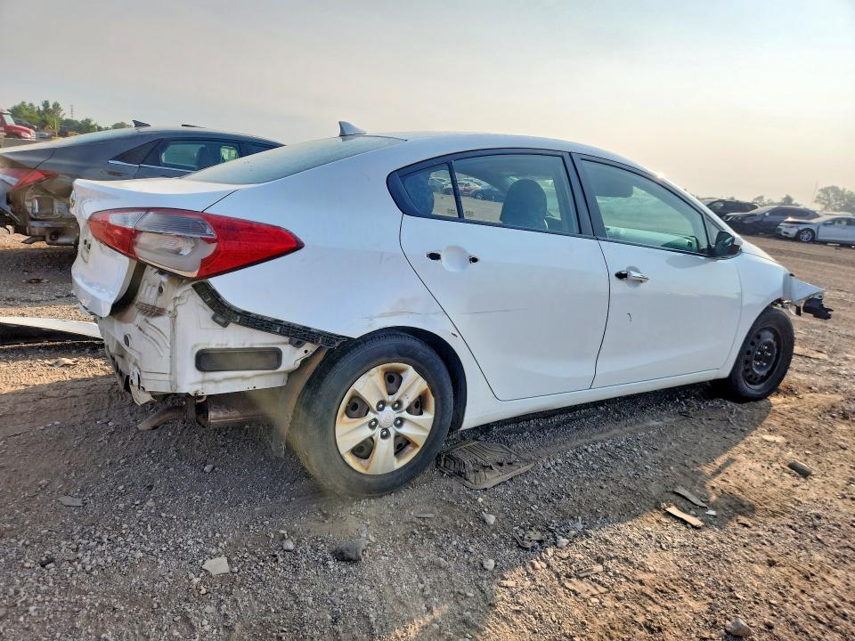 60921816 :رقم المزاد ، KNAFK4A67G5475749 vin ، 2016 Kia Forte مزاد بيع