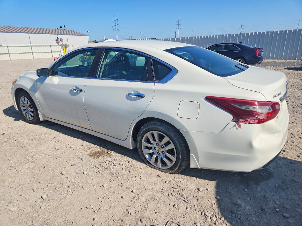 Auction sale of the 2018 Nissan Altima, vin: 1N4AL3AP2JC157883, lot number: 62393286