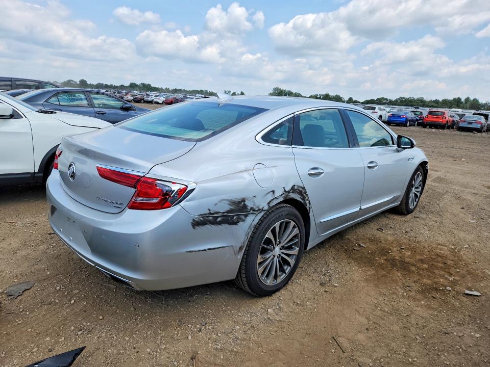 61077586 :رقم المزاد ، 1G4ZR5SS1KU131244 vin ، 2019 Buick Lacrosse مزاد بيع