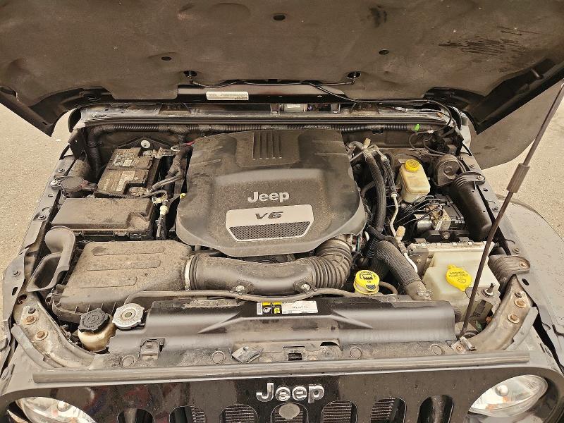 Продажа на аукционе авто 2015 Jeep Wrangler Unlimited, vin: 1C4HJWEG7FL768381, номер лота: 61143416