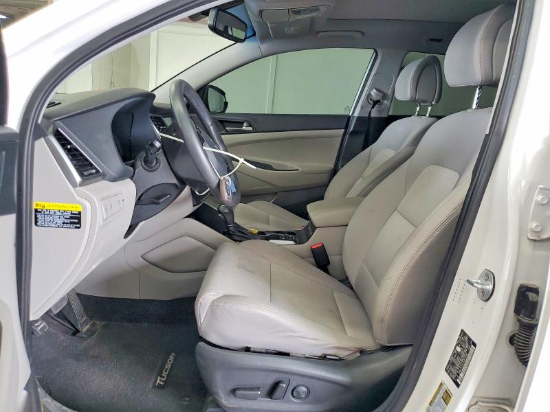 61589466 :رقم المزاد ، KM8J3CA22JU690692 vin ، 2018 Hyundai Tucson مزاد بيع