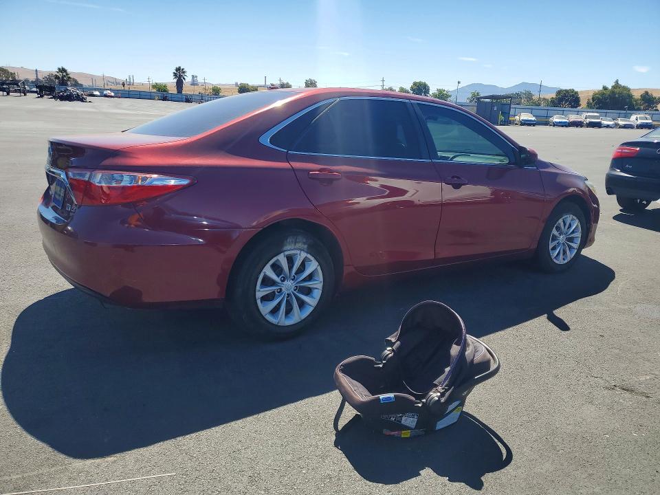 Продаж на аукціоні авто 2016 Toyota Camry Hybrid, vin: 4T1BD1FK2GU199692, номер лоту: 62498356