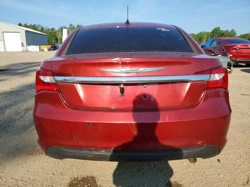 Продаж на аукціоні авто 2013 Chrysler 200, vin: 1C3CCBAB0DN524472, номер лоту: 62238136