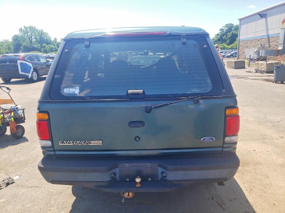 62230616 :رقم المزاد ، 1FMCU24XXVUB83987 vin ، 1997 Ford Explorer مزاد بيع